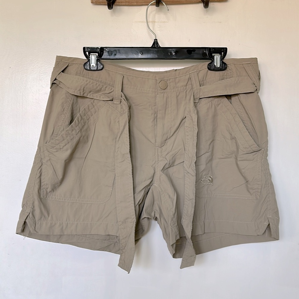 The North Face shorts